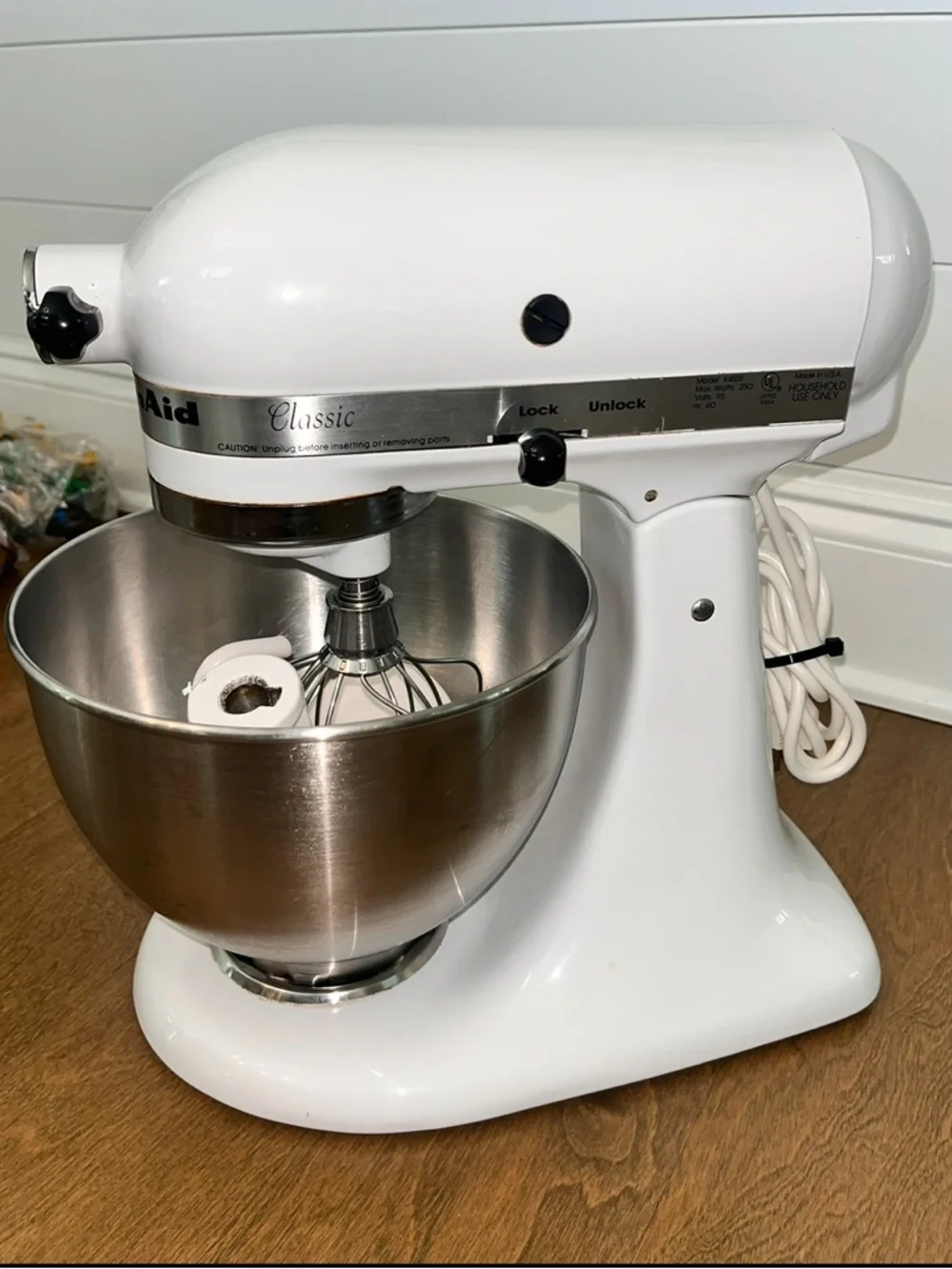 Kitchenaid Mixer Model Classic K45SS White w/ 3 Attachments Works 100%